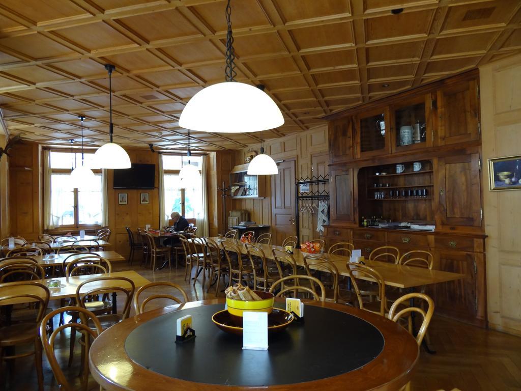 Hotel Kurhaus 플루흘리 외부 사진