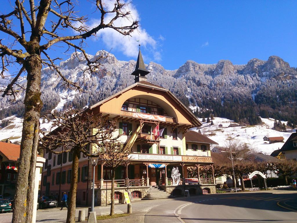 Hotel Kurhaus 플루흘리 외부 사진