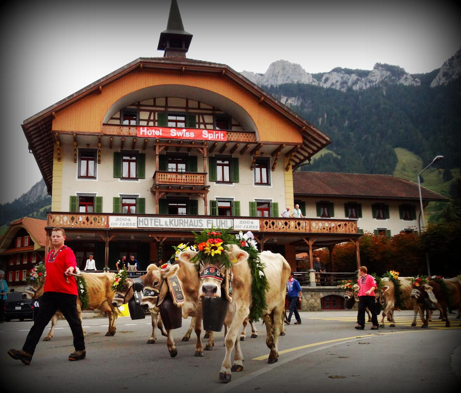 Hotel Kurhaus 플루흘리 외부 사진